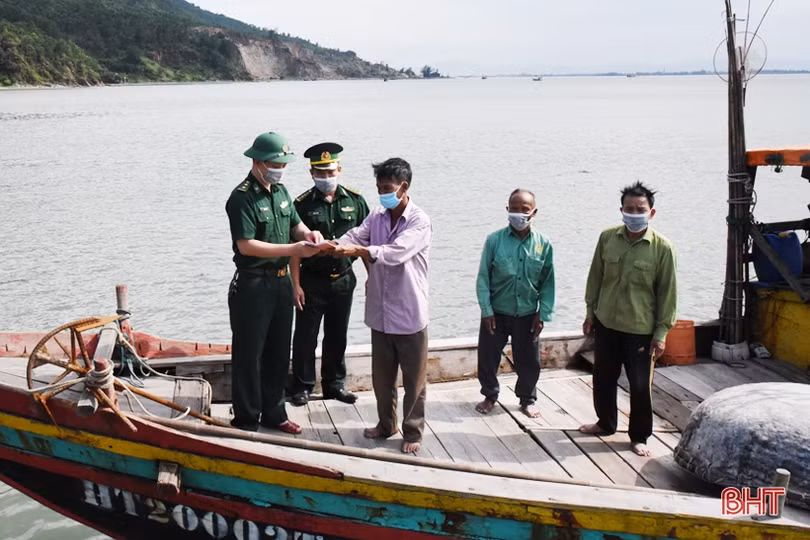 Thực hiện thông điệp 5K tại Hà Tĩnh: Nhiều người nghiêm túc, số lớn vẫn lơ là...