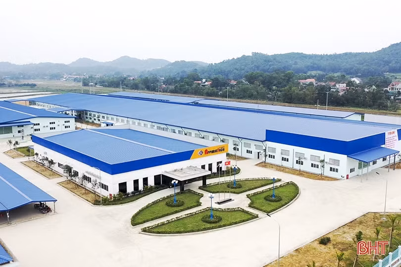 Tùng Ảnh “giữ vững chí khí chiến đấu” trên chặng đường mới