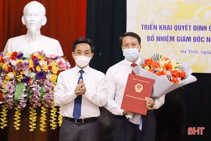 Công bố quyết định bổ nhiệm Giám đốc Ngân hàng Nhà nước Chi nhánh Hà Tĩnh