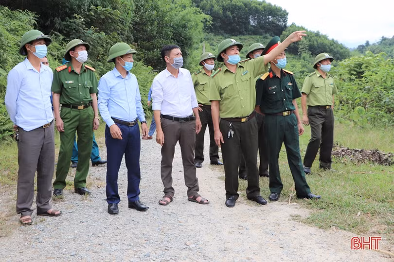 Kiểm soát chặt người ra, vào rừng lúc cao điểm nắng nóng ở Vũ Quang