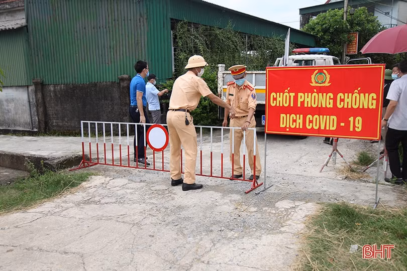 Sáng 7/6, Hà Tĩnh phát hiện thêm 2 ca Covid-19