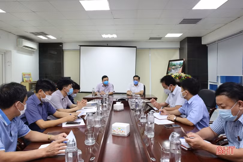Hà Tĩnh: Dừng các hoạt động, dịch vụ không thiết yếu từ 10h sáng nay