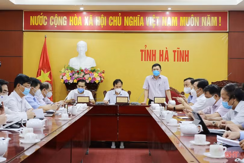 Hà Tĩnh: Dừng các hoạt động, dịch vụ không thiết yếu từ 10h sáng nay
