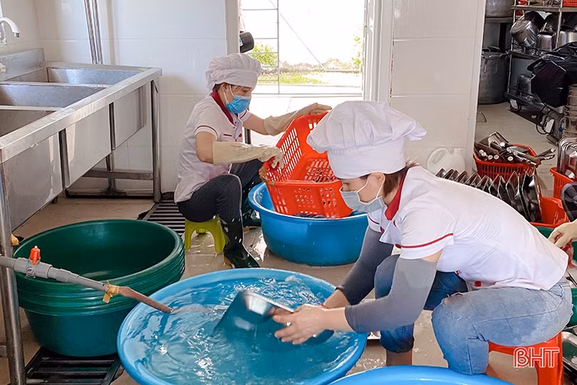 Các cơ sở dịch vụ giáo dục ở Hà Tĩnh đón học sinh trở lại trên tinh thần tự nguyện, đảm bảo phòng dịch