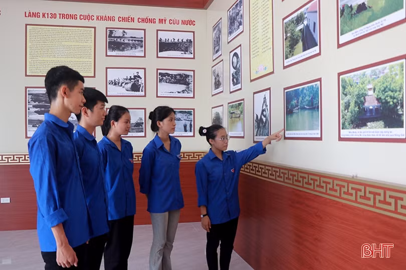 Trên quê hương Xô viết anh hùng