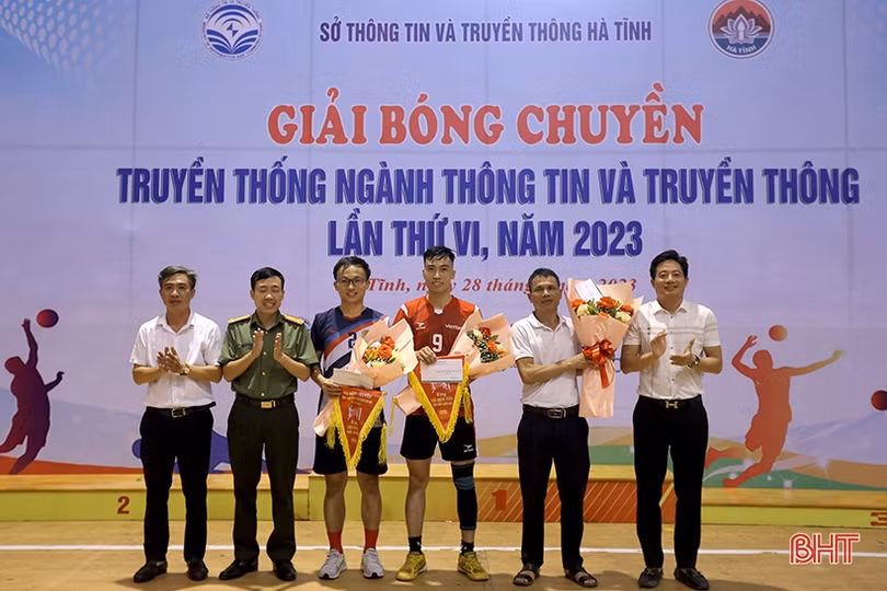 Viettel Hà Tĩnh vô địch Giải Bóng chuyền ngành Thông tin và Truyền thông