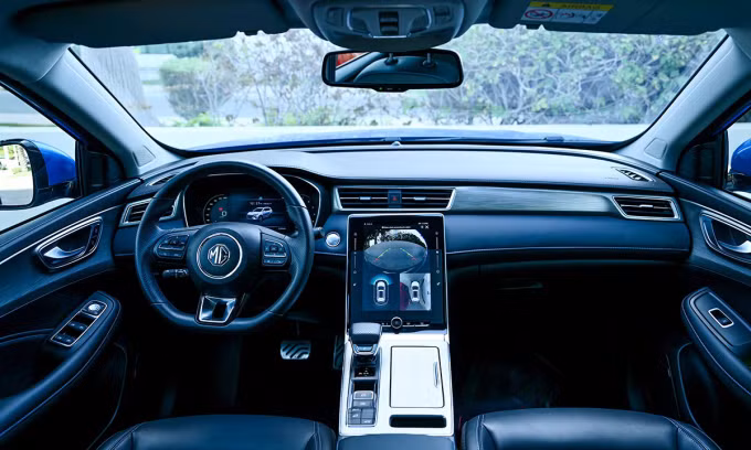 MG RX5 - xe gầm cao mới sắp bán ở Việt Nam