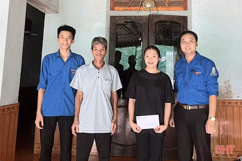 “Thủ lĩnh đoàn” miệt mài cống hiến vì cộng đồng