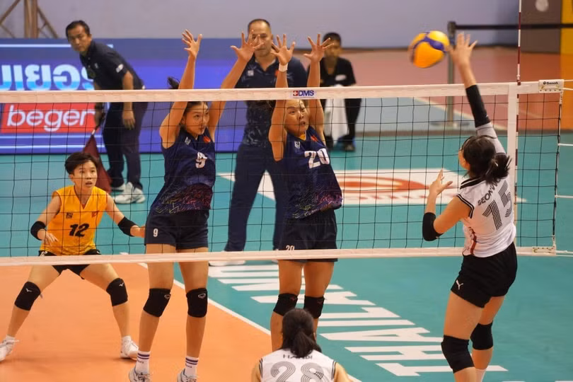 Ngược dòng thắng Hàn Quốc, bóng chuyền nữ Việt Nam gây địa chấn giải châu Á