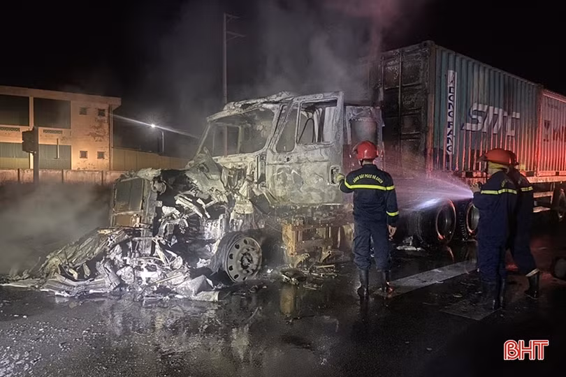 Xử lý gần 900 trường hợp vi phạm giao thông trên đường ven biển Hà Tĩnh