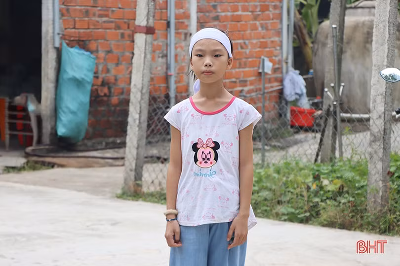 MS 2317: Nỗi đau một năm mất 3 người thân của bé gái ở Cẩm Xuyên 