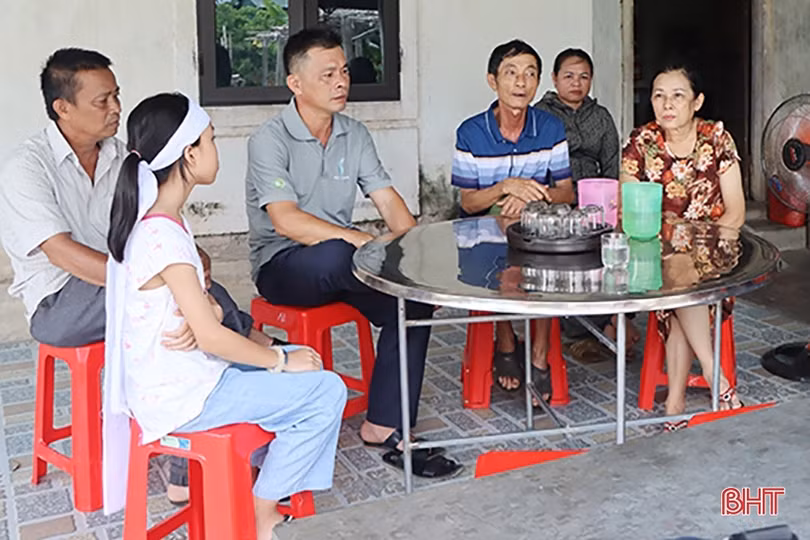 MS 2317: Nỗi đau một năm mất 3 người thân của bé gái ở Cẩm Xuyên 