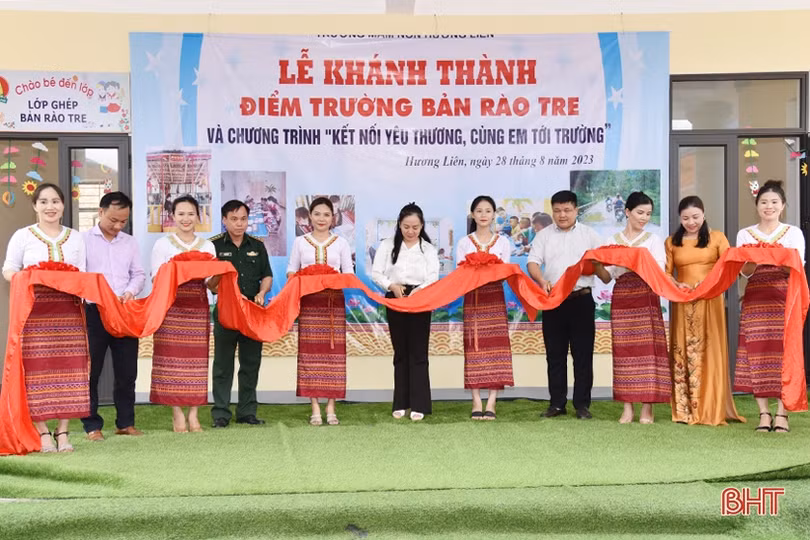 Khánh thành điểm trường mầm non ở bản Rào Tre
