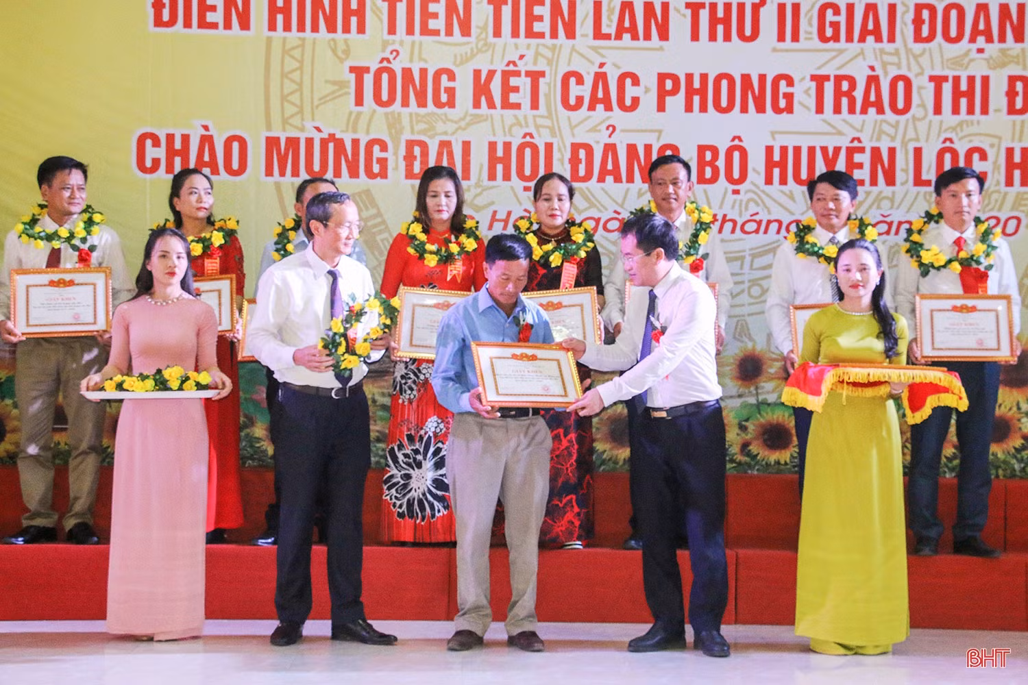 Lộc Hà vững bước trên hành trình vươn lên giàu đẹp