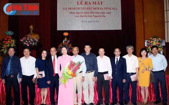 Ra mắt tác phẩm Truyện Kiều dịch ra tiếng Nga ảnh 9