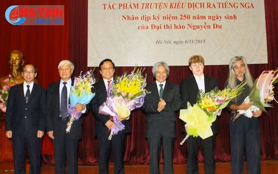 Ra mắt tác phẩm Truyện Kiều dịch ra tiếng Nga ảnh 7