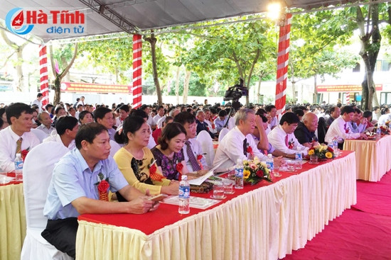 Trường THPT Nguyễn Du, THPT Hồng Lĩnh kỷ niệm ngày thành lập ảnh 10