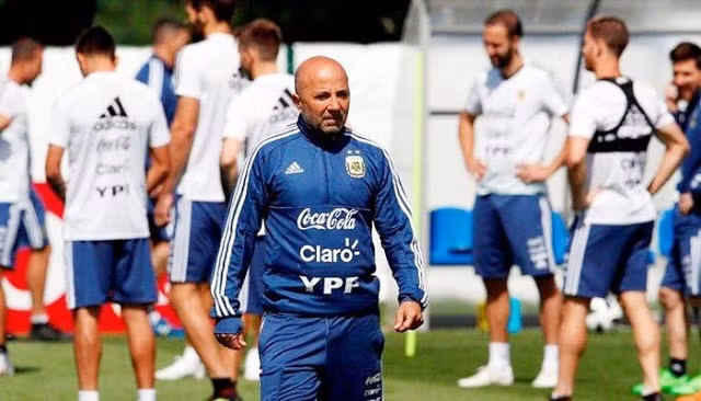 ĐT Argentina & đêm đông lạnh lẽo