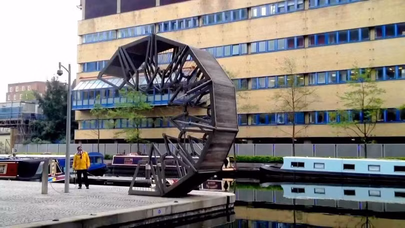 Những cây cầu độc nhất vô nhị trên hành tinh