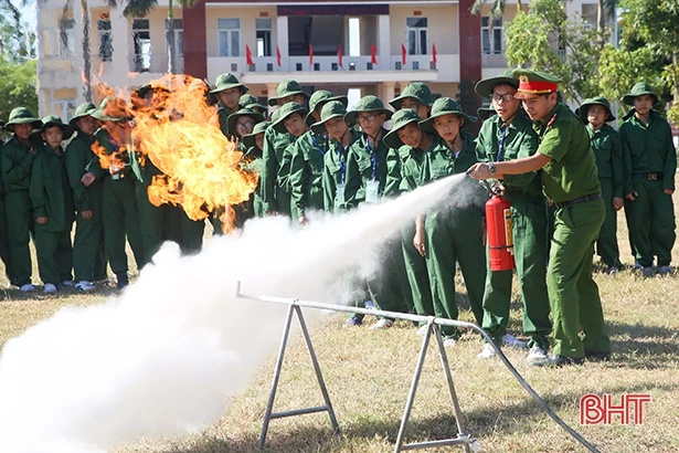 Trưởng thành cùng những trải nghiệm “Học kỳ trong quân đội”