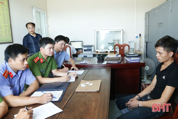 Bắt 9X tàng trữ trái phép chất ma túy