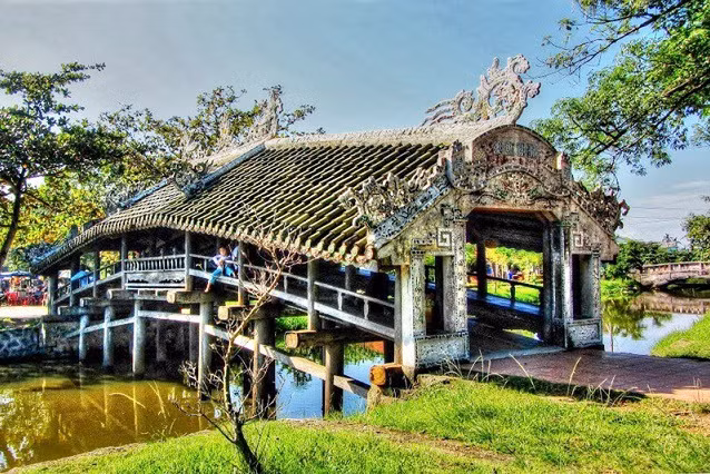 Chiêm ngưỡng 5 cây cầu ngói cổ đẹp nhất Việt Nam