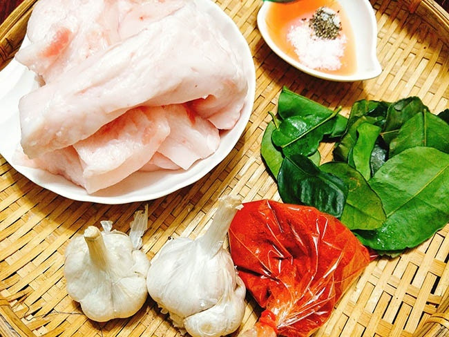 Tóp mỡ lắc muối ớt làm cực dễ, ăn hoài không chán