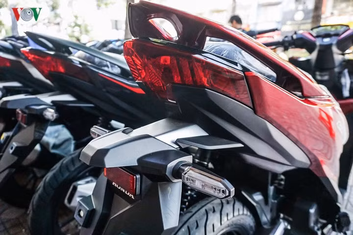 Hình ảnh chi tiết Honda Click 2018 giá 70 triệu đồng tại Việt Nam