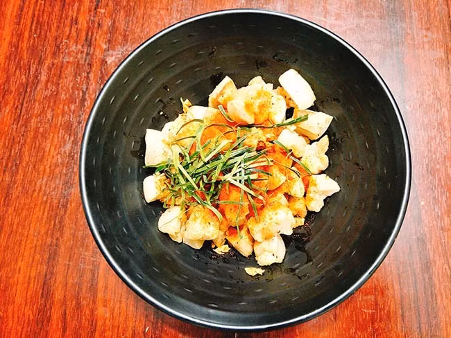 Tóp mỡ lắc muối ớt làm cực dễ, ăn hoài không chán