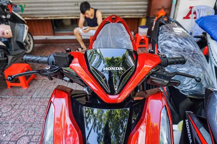 Hình ảnh chi tiết Honda Click 2018 giá 70 triệu đồng tại Việt Nam