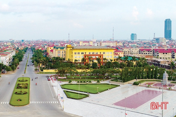 HĐND thành phố Hà Tĩnh bàn giải pháp phát triển những tháng cuối năm