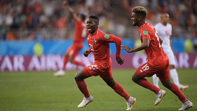 “Quỷ đỏ” đi tiếp với ngôi đầu, Tunisia có quà rời World Cup