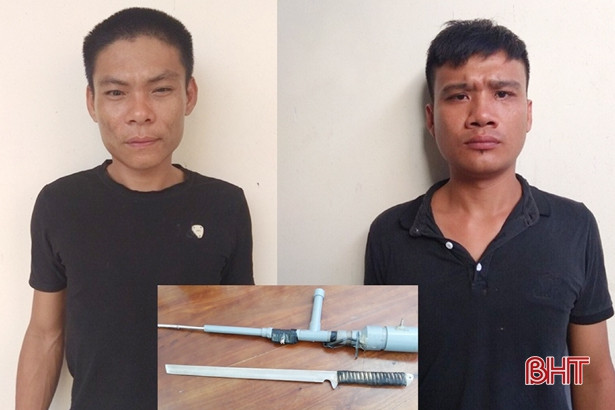 Bắt quả tang 2 đối tượng sử dụng trái phép chất ma túy cùng hàng “nóng”