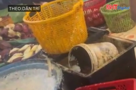 Phát hiện hàng trăm kg hoa chuối ngâm hàn the, chất tẩy trắng