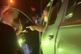 Thách thức cảnh sát giao thông khi bị đo nồng độ cồn