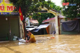 Sơn La: Xã Sông Mã ngập sâu do lũ, người dân sơ tán khẩn cấp