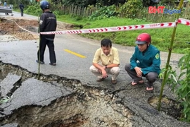 Hố "tử thần" trên quốc lộ Đà Nẵng - Quảng Ngãi