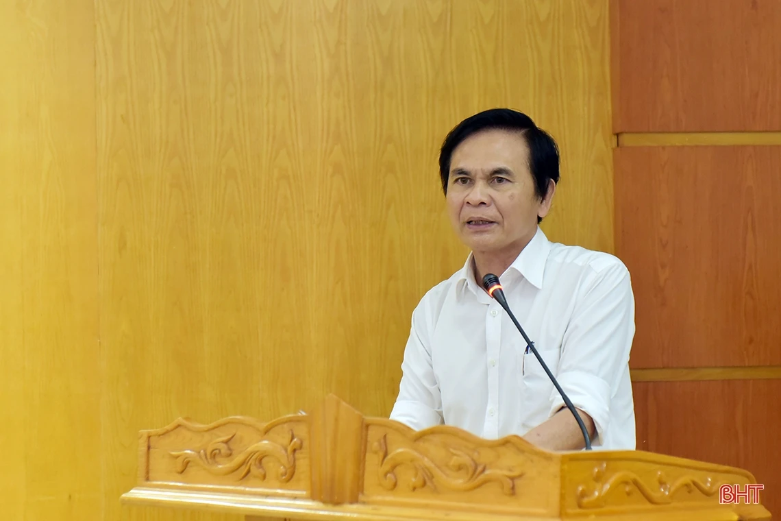 Đồng hành tháo gỡ khó khăn, hỗ trợ các xã chưa đạt chuẩn nông thôn mới ở Hương Khê