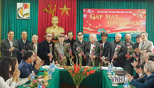 Văn nghệ sỹ Hà Tĩnh tiếp tục phản ánh phong phú, đa chiều về cuộc sống