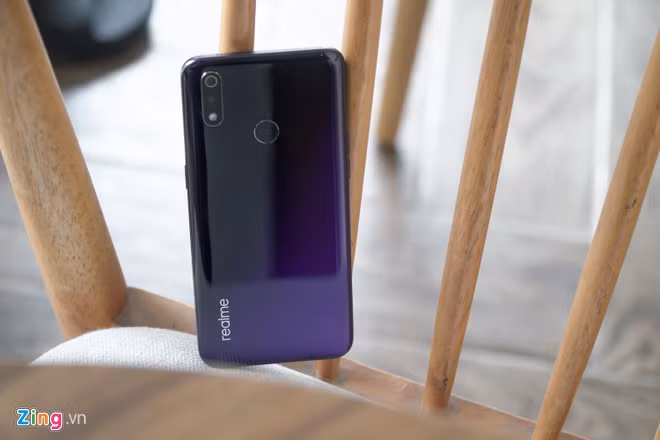 Loạt smartphone giảm giá sâu sau tết