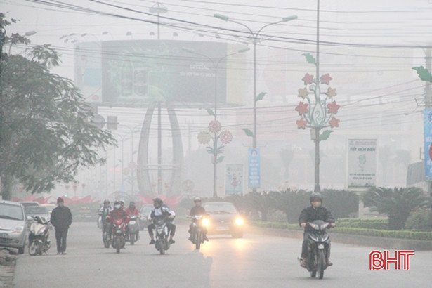 Ảnh hưởng không khí lạnh, hôm nay, Hà Tĩnh rét buốt và mưa phùn