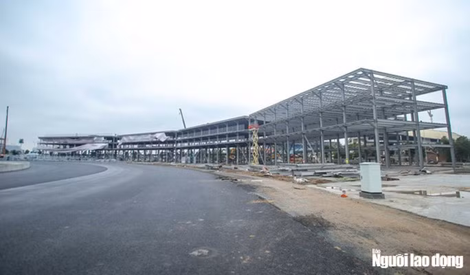 Toàn cảnh “hình hài” đường đua F1 Việt Nam đang hoàn thiện