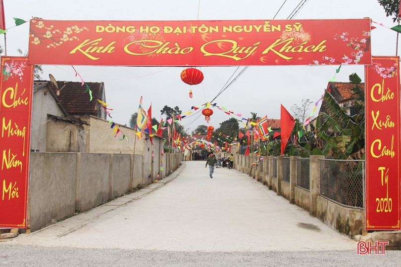 Đẹp mắt những mâm cỗ cúng Rằm tháng Giêng của người dân Hà Tĩnh