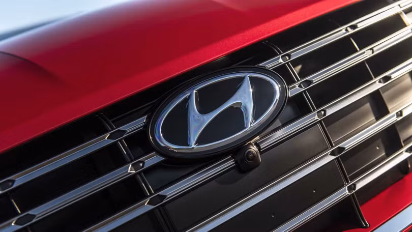 Hyundai Sonata Hybrid 2020 ra mắt, chưa có giá bán