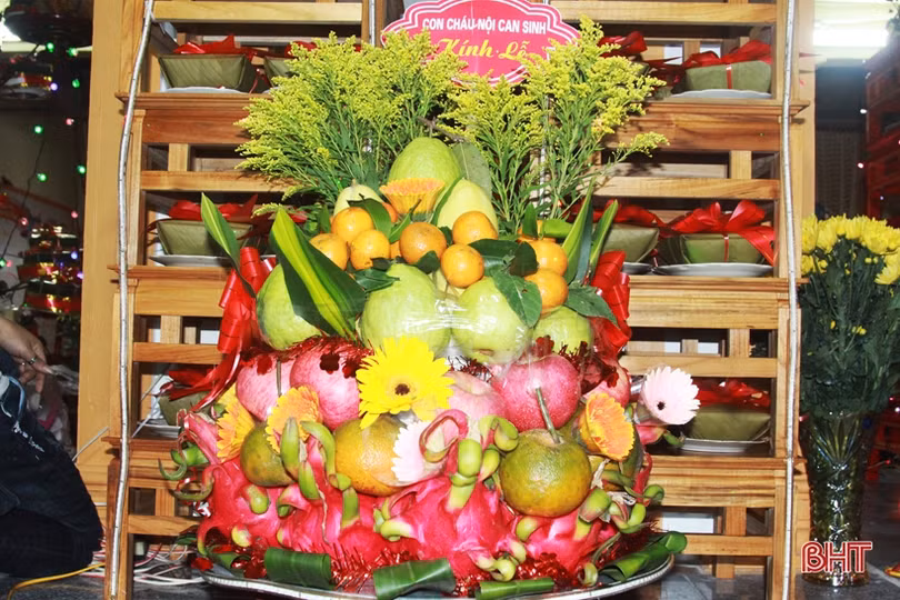 Đẹp mắt những mâm cỗ cúng Rằm tháng Giêng của người dân Hà Tĩnh