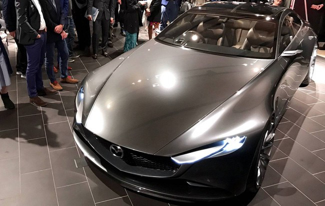 Mazda6 thế hệ mới lộ trang bị mới trong cuộc đấu với Toyota Camry