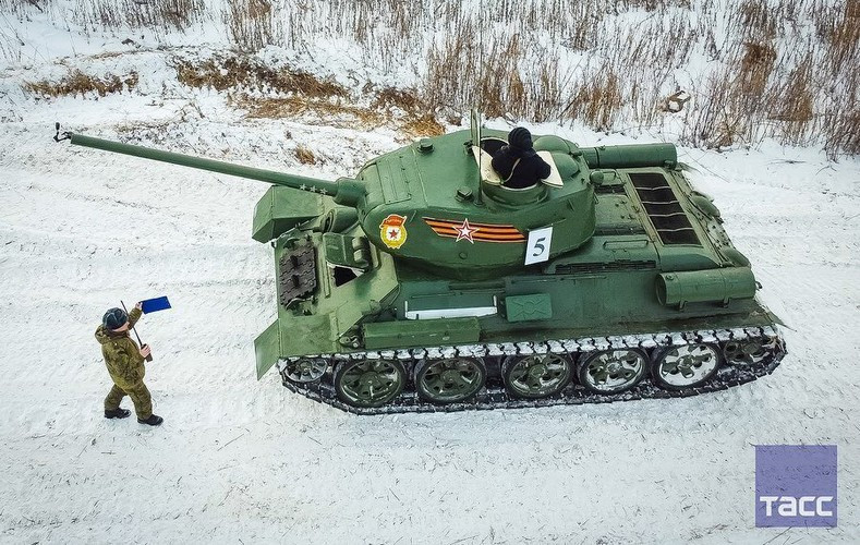 Nga mở kho dự trữ “gọi tái ngũ” hàng loạt chiến xa đồ cổ?