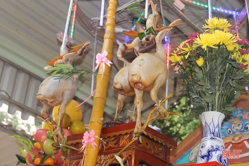 Đẹp mắt những mâm cỗ cúng Rằm tháng Giêng của người dân Hà Tĩnh