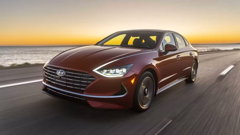 Hyundai Sonata Hybrid 2020 ra mắt, chưa có giá bán