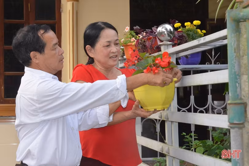 Chuyện những gia đình kiểu mẫu ở vùng quê nông thôn mới miền núi Hà Tĩnh